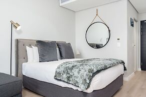 16 on Bree Luxury Apartments