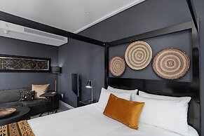 16 on Bree Luxury Apartments