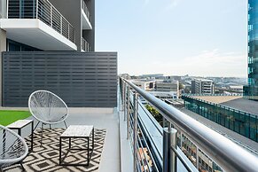 16 on Bree Luxury Apartments