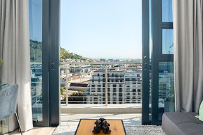 16 on Bree Luxury Apartments