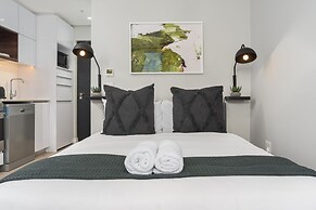16 on Bree Luxury Apartments