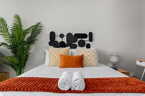 16 on Bree Luxury Apartments