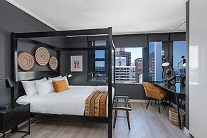 16 on Bree Luxury Apartments