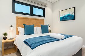 16 on Bree Luxury Apartments