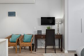 16 on Bree Luxury Apartments