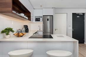 16 on Bree Luxury Apartments