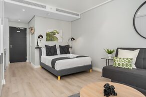 16 on Bree Luxury Apartments