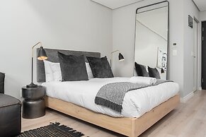 16 on Bree Luxury Apartments