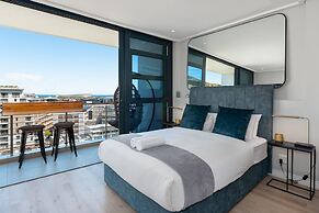 16 on Bree Luxury Apartments