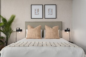 16 on Bree Luxury Apartments