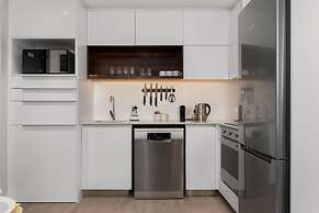 16 on Bree Luxury Apartments