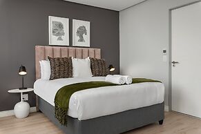 16 on Bree Luxury Apartments