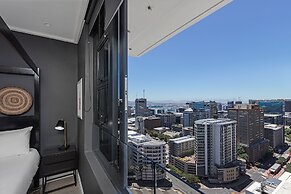 16 on Bree Luxury Apartments