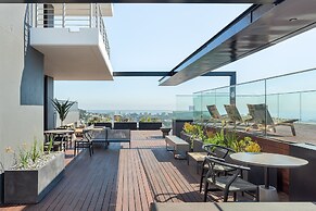 16 on Bree Luxury Apartments