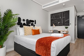 16 on Bree Luxury Apartments