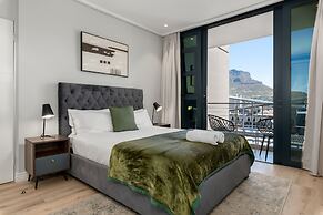 16 on Bree Luxury Apartments