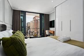 16 on Bree Luxury Apartments