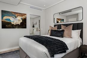 16 on Bree Luxury Apartments