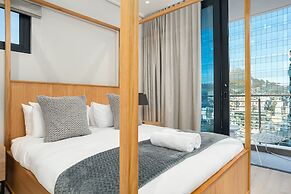 16 on Bree Luxury Apartments