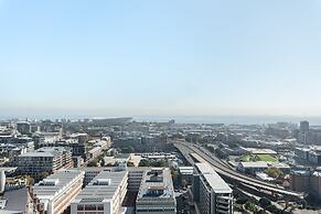 16 on Bree Luxury Apartments