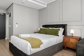 16 on Bree Luxury Apartments