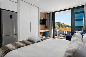 16 on Bree Luxury Apartments