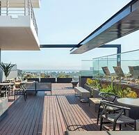 16 on Bree Luxury Apartments