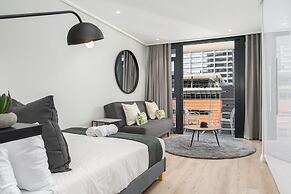 16 on Bree Luxury Apartments