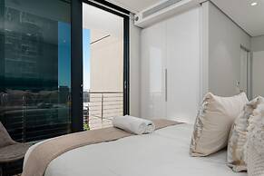 16 on Bree Luxury Apartments