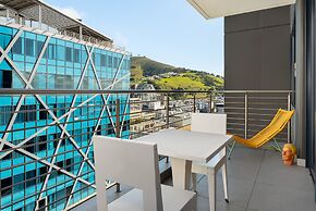 16 on Bree Luxury Apartments