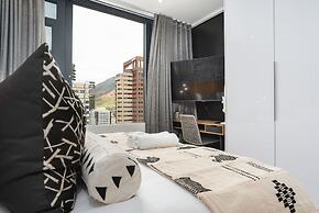 16 on Bree Luxury Apartments