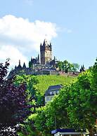 2bed Old Town Apt Sleeps 6 - Rooftop Terrace, Wifi