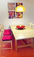 2bed Old Town Apt Sleeps 6 - Rooftop Terrace, Wifi