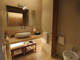 Domus 21 Luxury Suites
