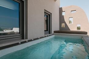 Elements Cozy Suites