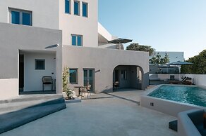 Elements Cozy Suites