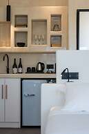 Elements Cozy Suites