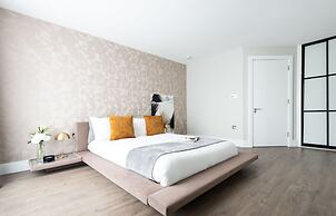 Fitzrovia apartments by DMONTRIO