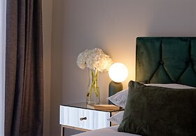 Fitzrovia apartments by DMONTRIO
