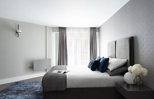 Fitzrovia apartments by DMONTRIO