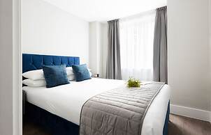 Fitzrovia apartments by DMONTRIO