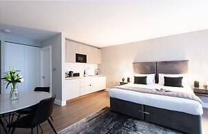Fitzrovia apartments by DMONTRIO