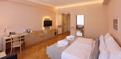 Hotel Amarilis