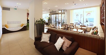 Hotel Amarilis