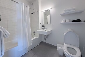 Court Square Hotel Long Island City New York , Belvilla District 6 For