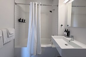 Court Square Hotel Long Island City New York , Belvilla District 6 For