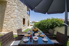 Lilium Stone Villa