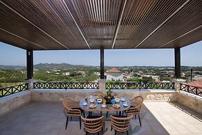 Lilium Stone Villa