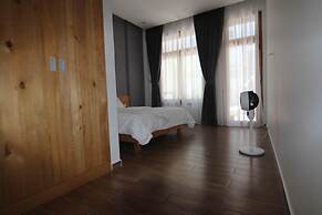 Le House Villa
