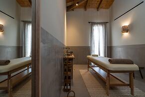 Eliamos Villas Hotel & Spa